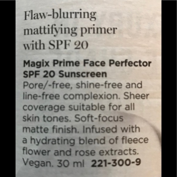 NEW Avon’s A Box Travel Bundle - Picture 4 of 10